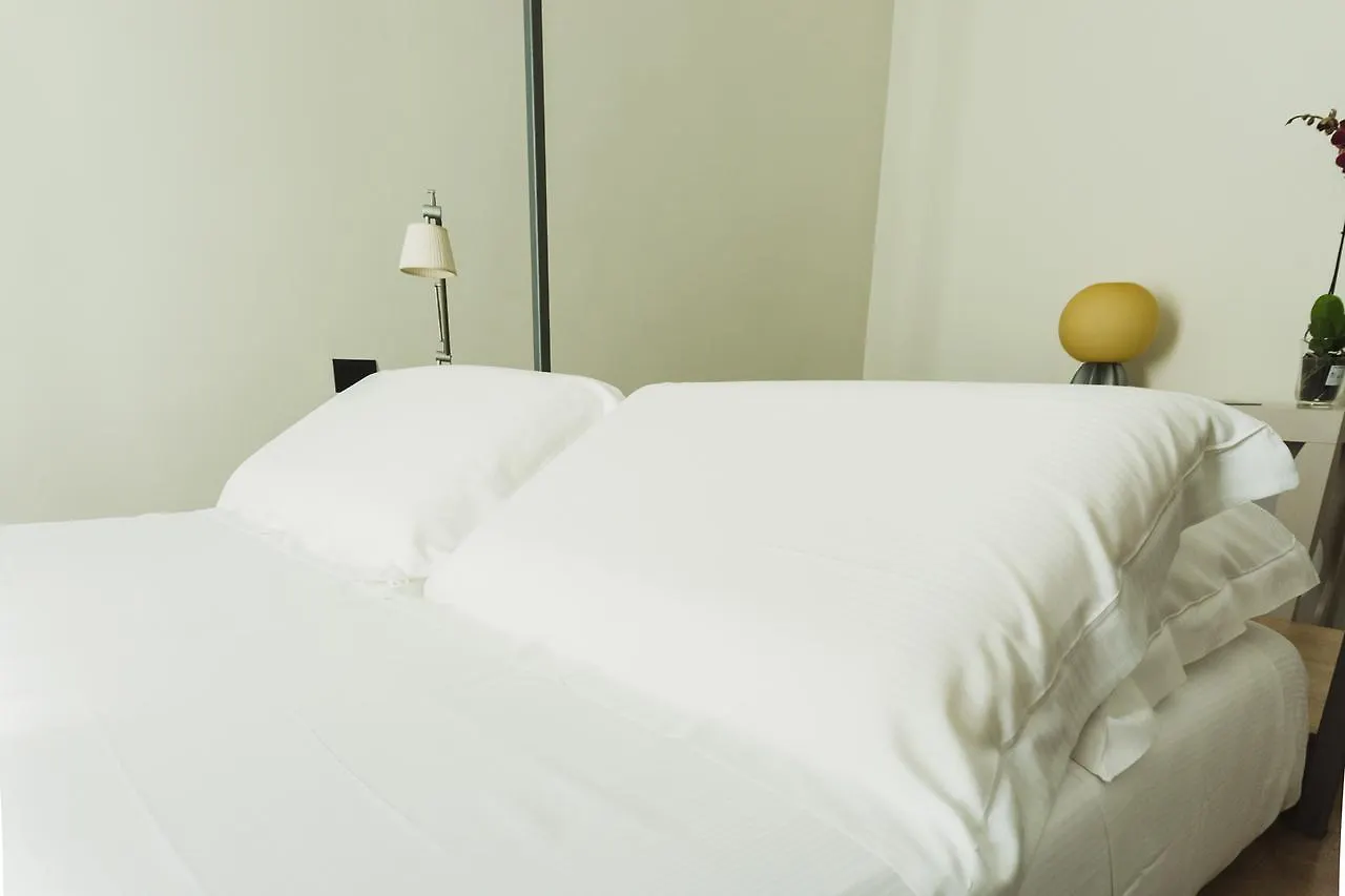 Catania House Hotel 0*,