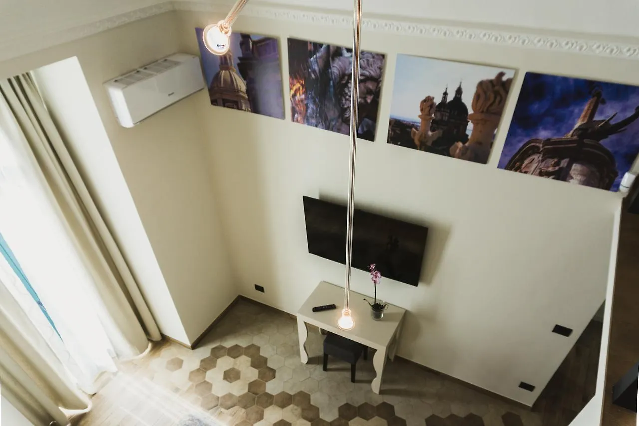 Catania House Hotel