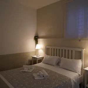 https://casa-ferrara-catania.sicilyhotelsitaly.net