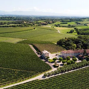 https://agriturismo-relais-casina-ricchi.it-lombardy.com